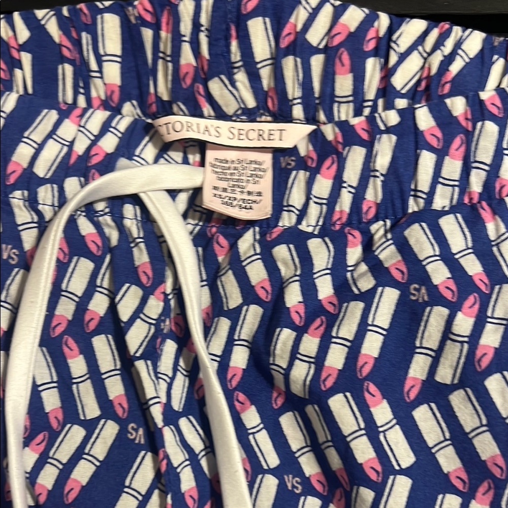 Victoria Secret Patterned Drawstring Pants - Picture 2 of 2